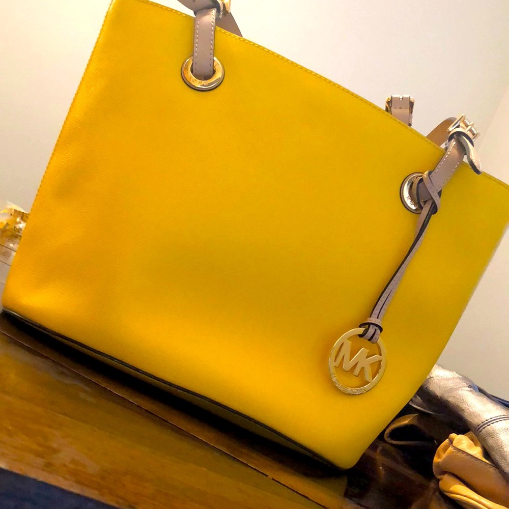 Michael Kors bag
